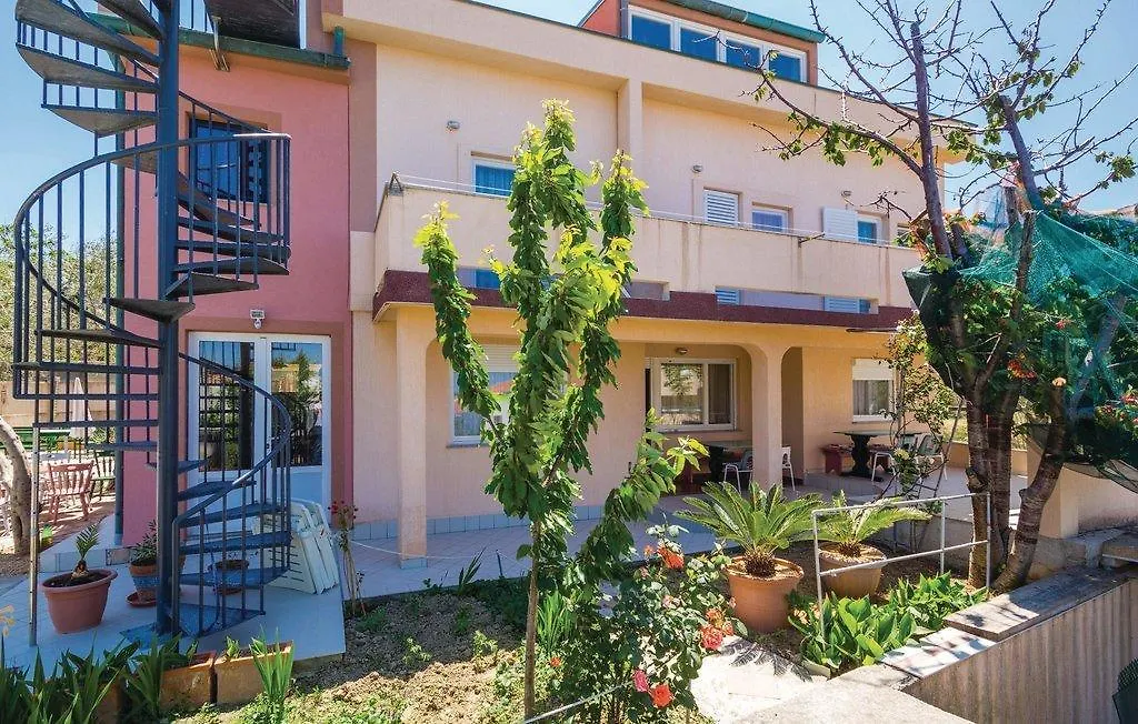 Apartment Olive House Rab Barbat na Rabu