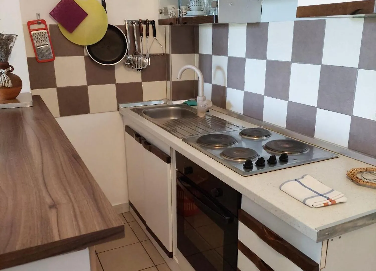 Apartment Olive House Rab Barbat na Rabu クロアチア