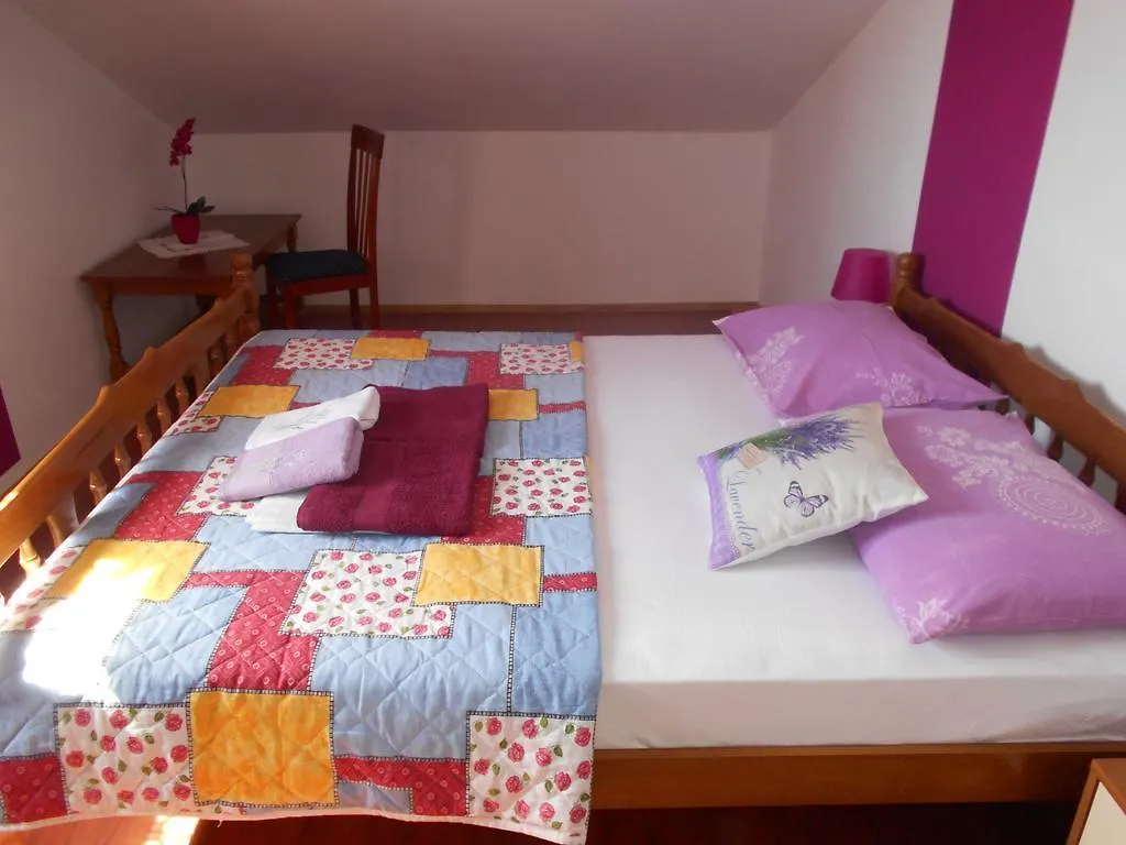 Apartment Olive House Rab Barbat na Rabu